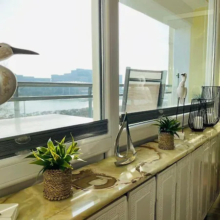 Strandhotel-heiligenhafen-wohnung-212-sonnensuite-no-1-typ-iv 公寓 海利根港