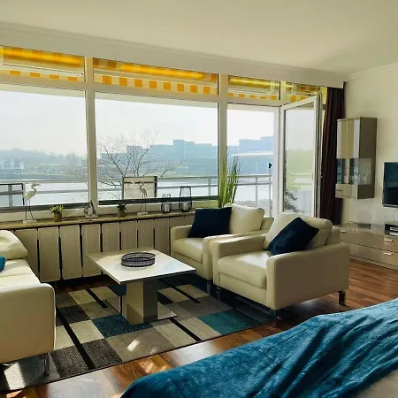 Strandhotel-heiligenhafen-wohnung-212-sonnensuite-no-1-typ-iv 4* 海利根港